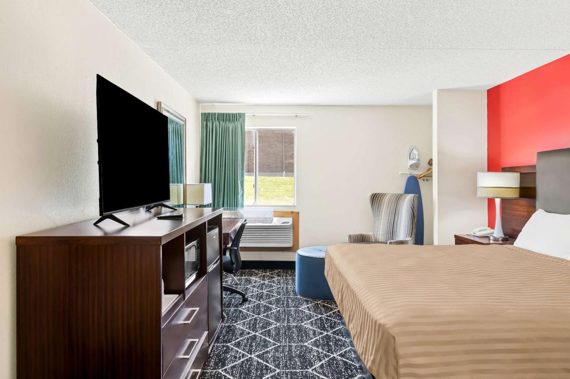 Econo Lodge Emporia Luaran gambar