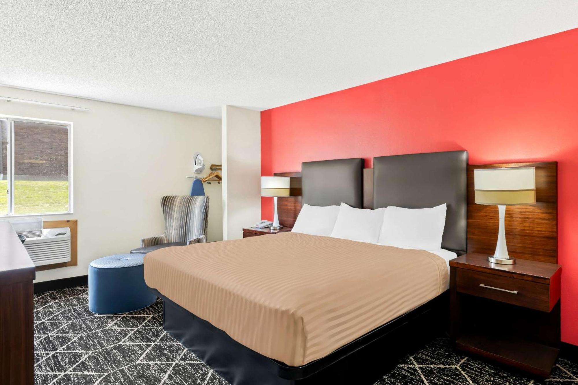 Econo Lodge Emporia Luaran gambar